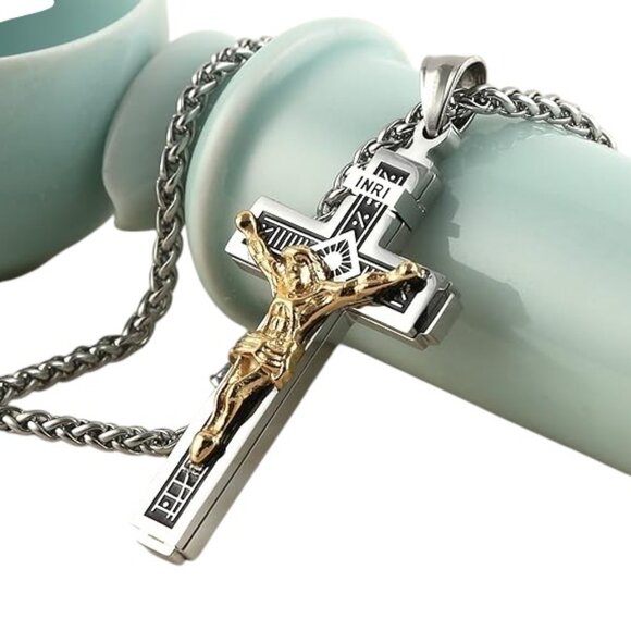 Catholic Holy Jesus Christ on INRI Cross Crucifix Pendant Necklace 22+2 Chain - Picture 3 of 6